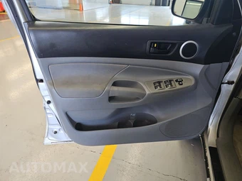 2006 Toyota Tacoma Crew Cab Medium Bed - miniatura 9