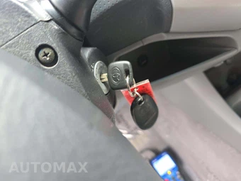 2006 Toyota Tacoma Extended Cab Medium Bed w/Rear Doors - miniatura 8