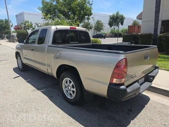 2006 Toyota Tacoma Extended Cab Medium Bed w/Rear Doors - miniatura 2