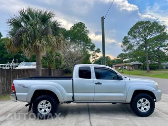2006 Toyota Tacoma Extended Cab Medium Bed w/Rear Doors - miniatura 4
