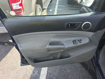 2006 Toyota Tacoma Extended Cab Medium Bed w/Rear Doors - miniatura 9
