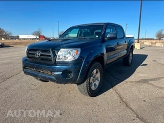 2006 Toyota Tacoma PreRunner Crew Cab Medium Bed - samochód z USA z aukcji Manheim, oferta Kup Teraz w AUTOMAX