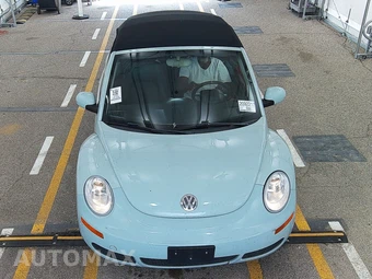 2006 Volkswagen New Beetle Convertible - miniatura 2