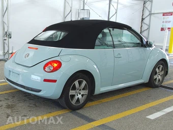 2006 Volkswagen New Beetle Convertible - miniatura 4