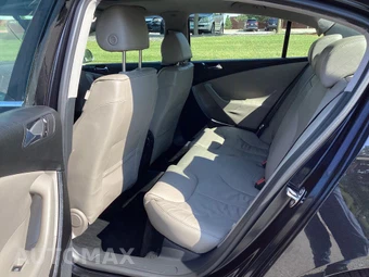 2006 Volkswagen Passat Sedan 2.0T - miniatura 10