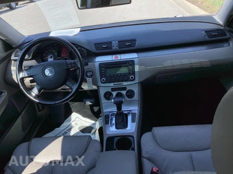 2006 Volkswagen Passat Sedan 2.0T - miniatura 12