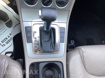 2006 Volkswagen Passat Sedan 2.0T - miniatura 15