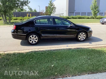 2006 Volkswagen Passat Sedan 2.0T - miniatura 4