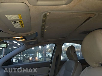 2006 Volvo S40 2.4i w/Moonroof – miniatura 18