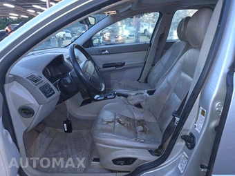 2006 Volvo S40 2.4i w/Moonroof – miniatura 7