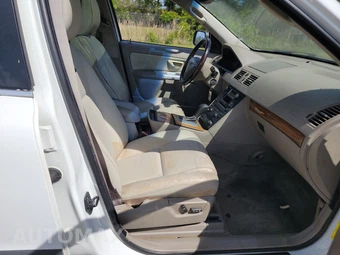 2006 Volvo XC90 2.5T w/Moonroof & 3rd Row - miniatura 8