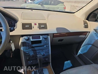 2006 Volvo XC90 2.5T w/Moonroof & 3rd Row - miniatura 10