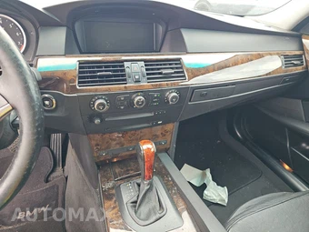 2007 BMW 5 Series Sedan 530i – miniatura 11