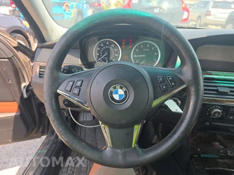 2007 BMW 5 Series Sedan 530xi – miniatura 10