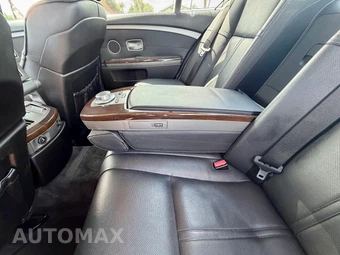 2007 BMW 7 Series Sedan 750i - miniatura 18