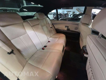 2007 BMW 7 Series Sedan 750Li - miniatura 16