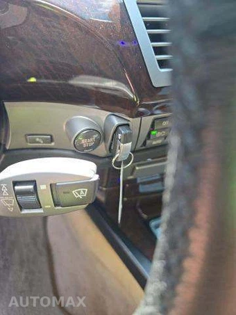 2007 BMW 7 Series Sedan 750Li – miniatura 8