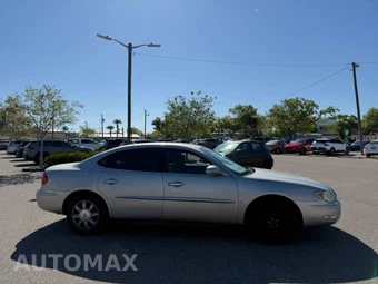 2007 Buick LaCrosse CX – miniatura 4