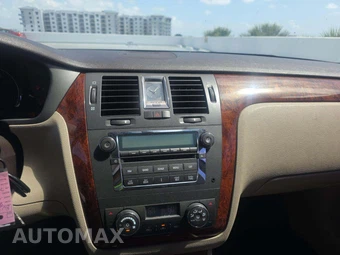 2007 Cadillac DTS 1SB – miniatura 7