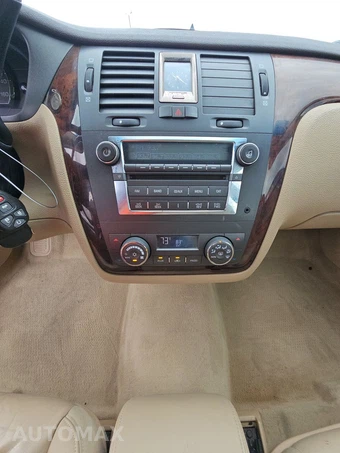2007 Cadillac DTS Luxury II 1SD - miniatura 11
