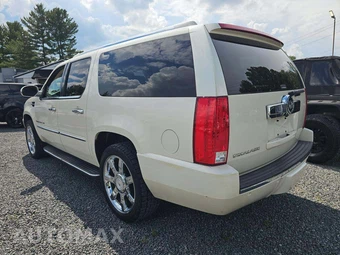 2007 Cadillac Escalade ESV - miniatura 2