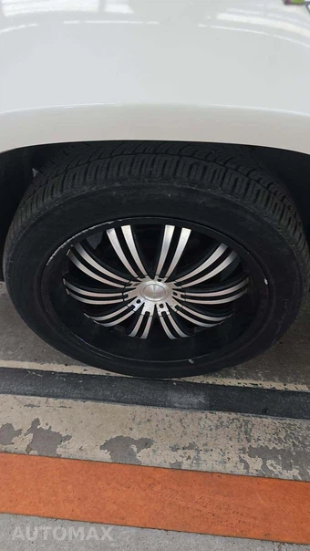 2007 Cadillac Escalade ESV – miniatura 32