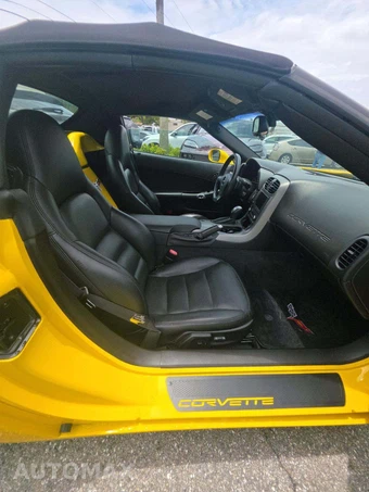 2007 Chevrolet Corvette Convertible - miniatura 18