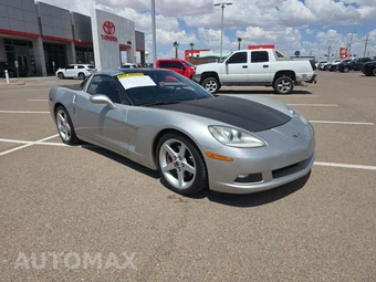 2007 Chevrolet Corvette Coupe - miniatura 4