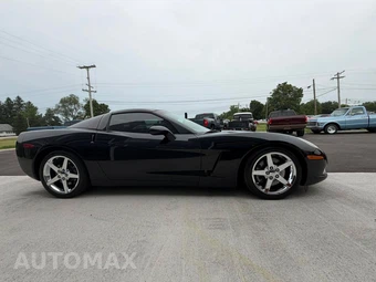 2007 Chevrolet Corvette Coupe - miniatura 2
