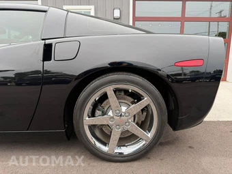 2007 Chevrolet Corvette Coupe - miniatura 4