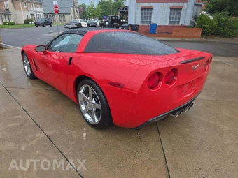 2007 Chevrolet Corvette Coupe - miniatura 2