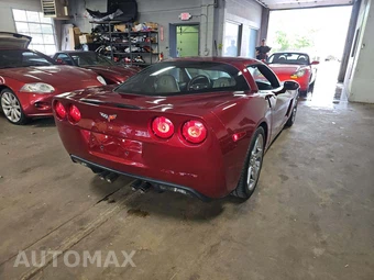 2007 Chevrolet Corvette Coupe - miniatura 3