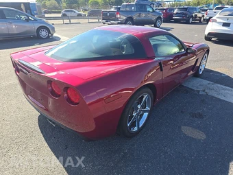 2007 Chevrolet Corvette Coupe - miniatura 4