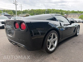 2007 Chevrolet Corvette Coupe - miniatura 6