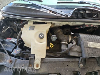 2007 Chevrolet Express 2500 Cargo Van 1WT 135.0" WB - miniatura 14