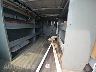 2007 Chevrolet Express 2500 Cargo Van 1WT 135.0" WB - miniatura 15
