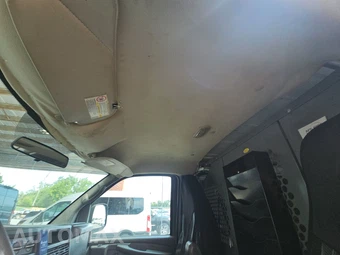2007 Chevrolet Express 2500 Cargo Van 1WT 135.0" WB - miniatura 16