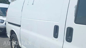 2007 Chevrolet Express 2500 Cargo Van 1WT 135.0" WB - miniatura 22