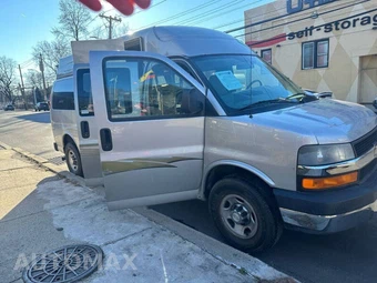 2007 Chevrolet Express 3500 Cargo Van 1WT 155.0" WB - miniatura 4