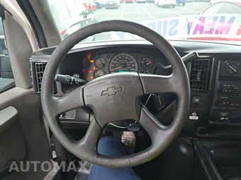 2007 Chevrolet Express 3500 Cutaway 1WT 9600 GVWR - miniatura 10