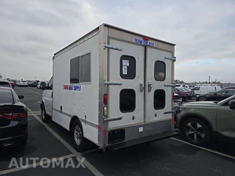 2007 Chevrolet Express 3500 Cutaway 1WT 9600 GVWR - miniatura 6