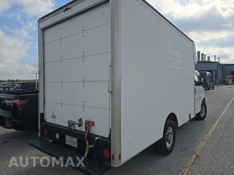 2007 Chevrolet Express 3500 Cutaway 1WT 9600 GVWR - miniatura 4