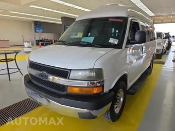 2007 Chevrolet Express 3500 Passenger Van 135.0" WB