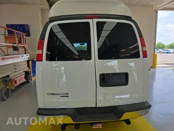 2007 Chevrolet Express 3500 Passenger Van 135.0" WB - miniatura 5