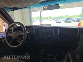 2007 Chevrolet Express 3500 Passenger Van 135.0" WB - miniatura 8