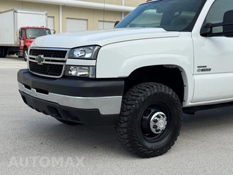 2007 Chevrolet Silverado 3500 Classic LT Crew Cab Long Bed 1LT DRW - miniatura 31