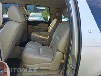 2007 Chevrolet Suburban 1500 LT - miniatura 13