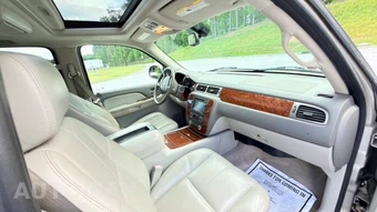 2007 Chevrolet Suburban 1500 LTZ 1LZ - miniatura 11