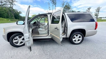 2007 Chevrolet Suburban 1500 LTZ 1LZ - miniatura 18
