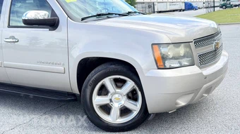 2007 Chevrolet Suburban 1500 LTZ 1LZ - miniatura 3